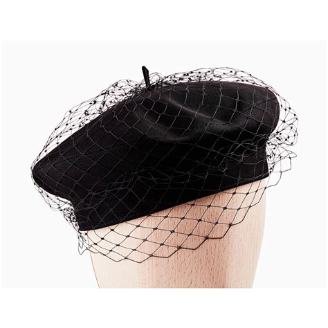 dior beret